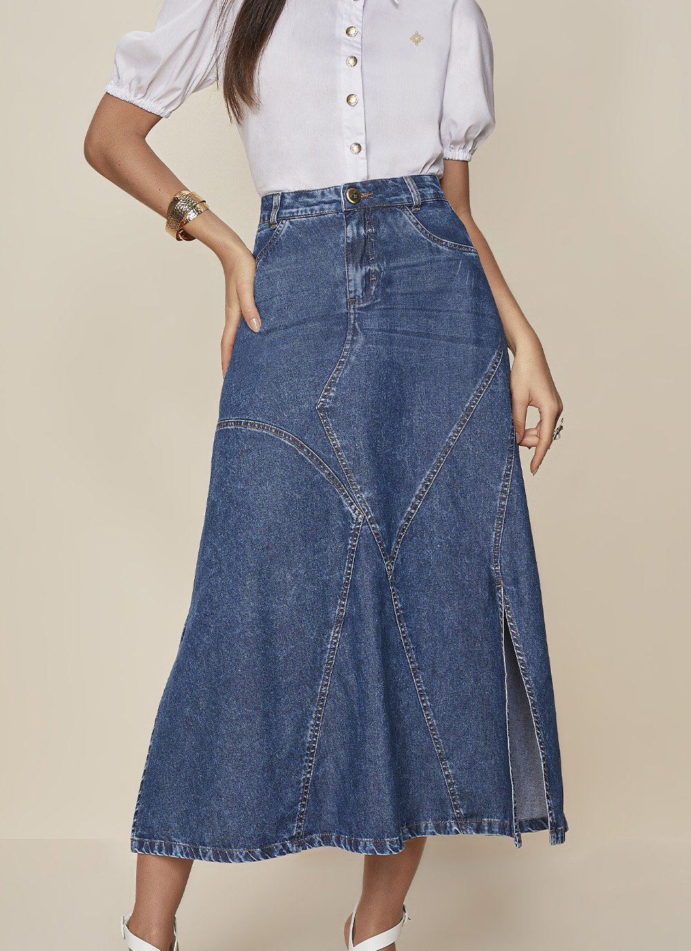 Saia Jeans Longa Branca Saia Longa Evasê Jeans Com Recortes E